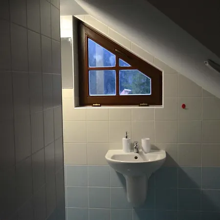 Penzión pre hostí Dinda 3*